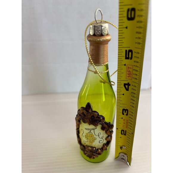 Green Glass Wine Bottle Ornament With Grape Design & Gold Glitter Accents Hangin - Picture 3 of 3